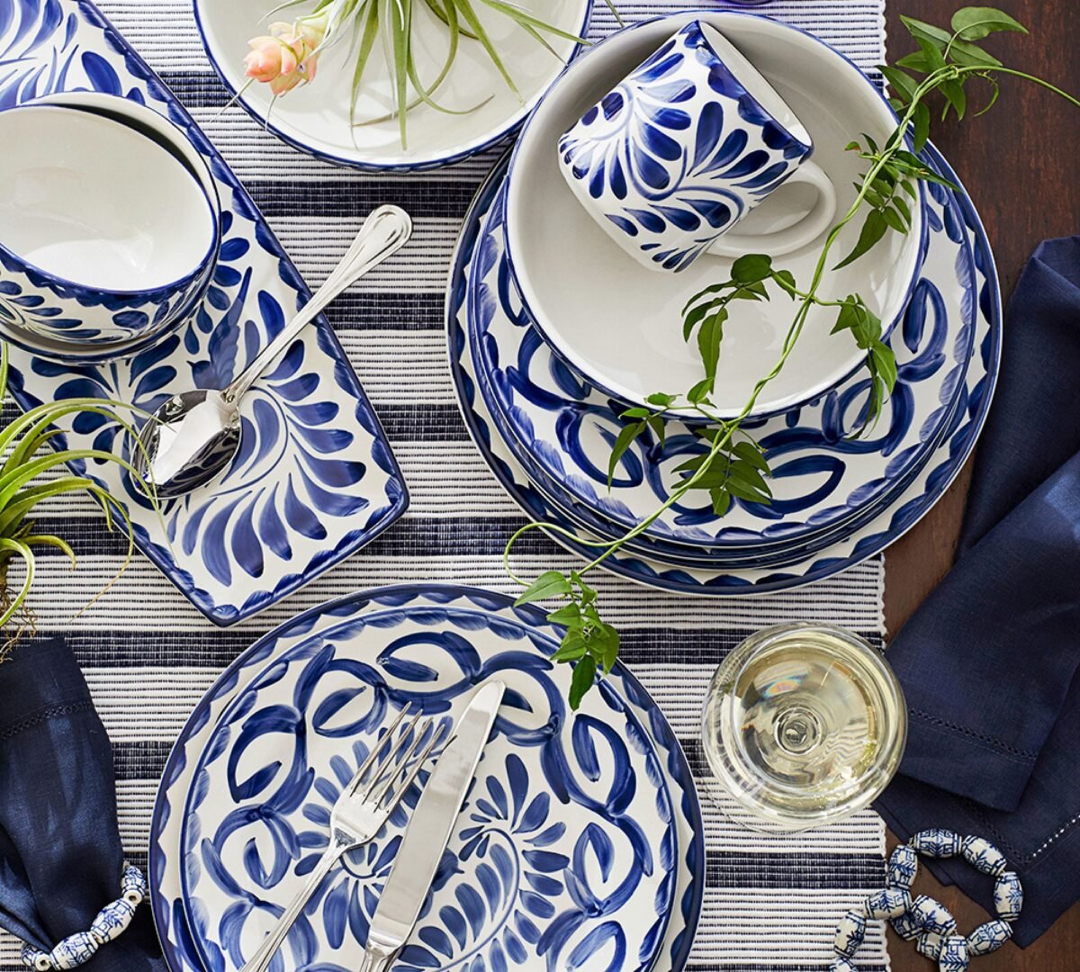 Porcelain Dinnerware Set