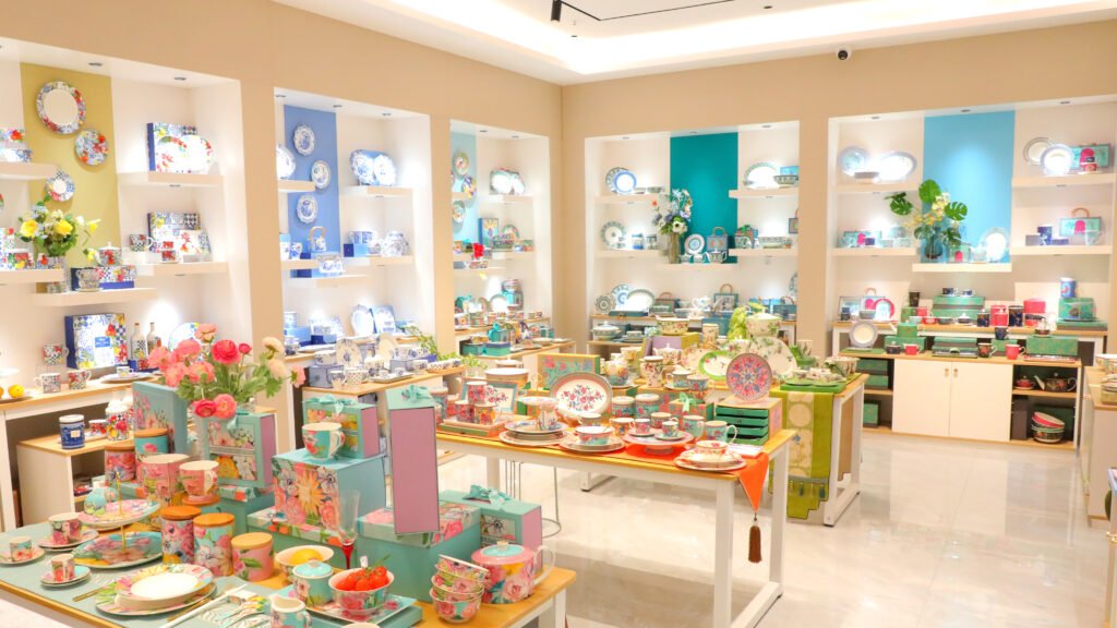 a porcelain tableware showroom from bosen living